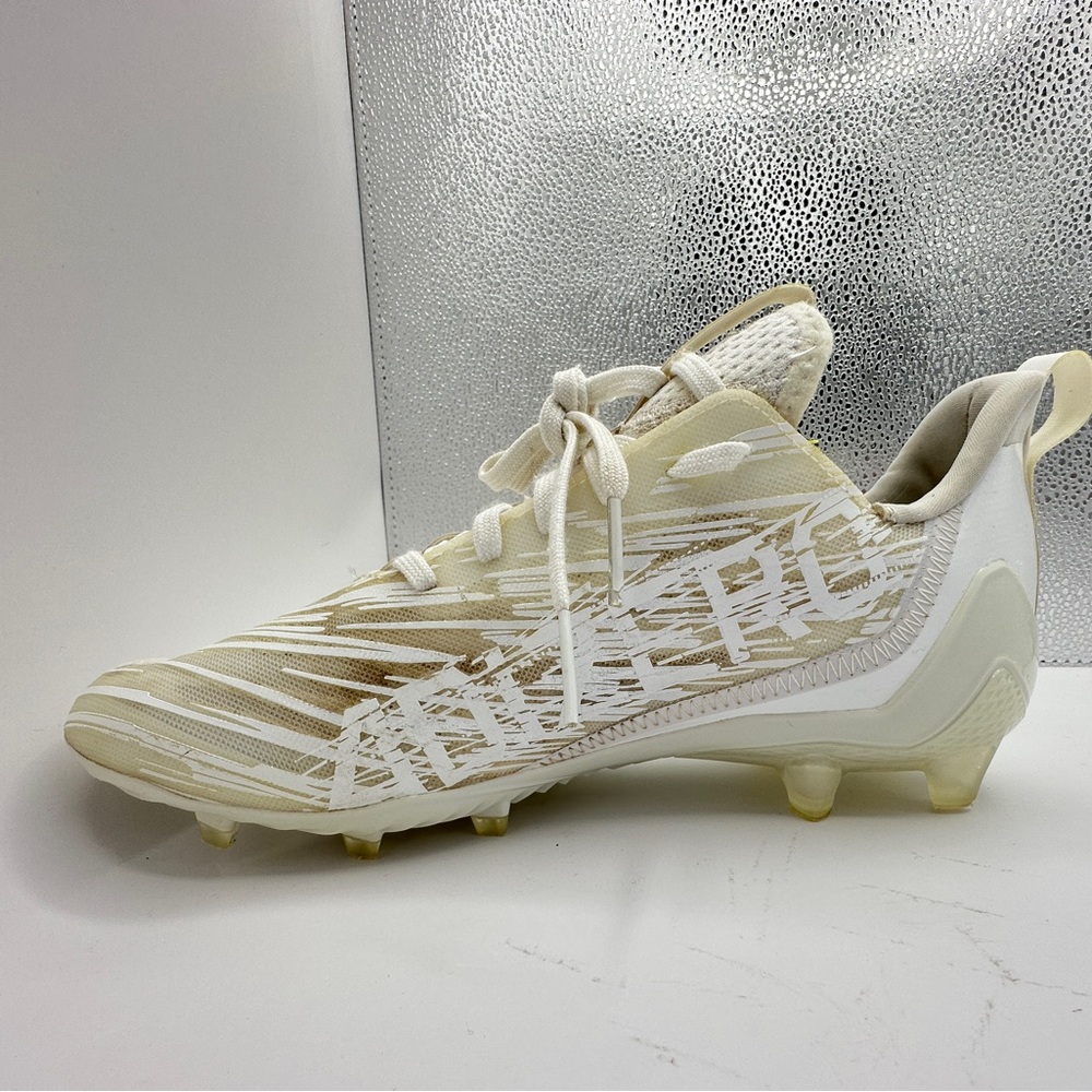 Cleats - Picture 2 of 4